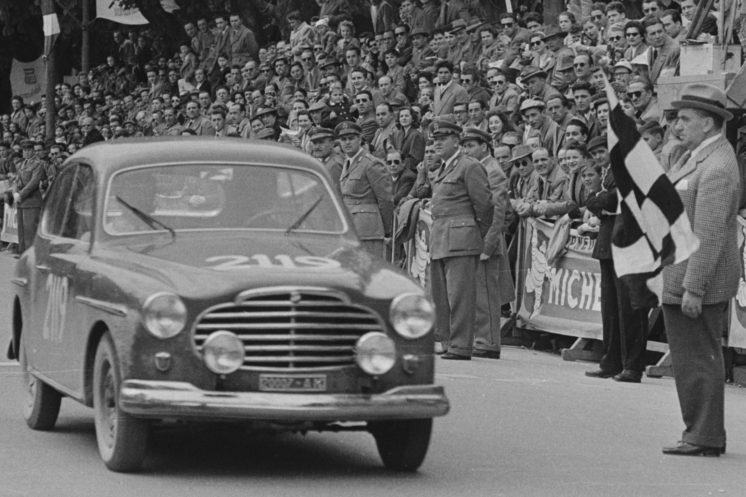 750 Berlina #1256 — photo 1