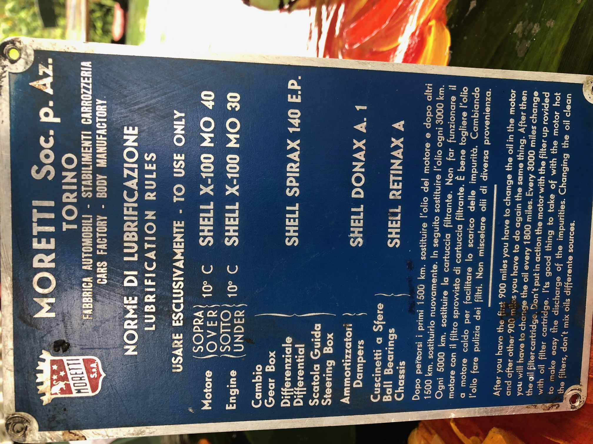 Moretti lubrication plate on the Cadillac